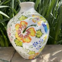 hand_painted_ceramic_urn_for_ashes