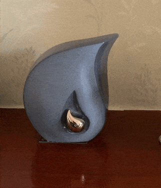 teardrop blue urn