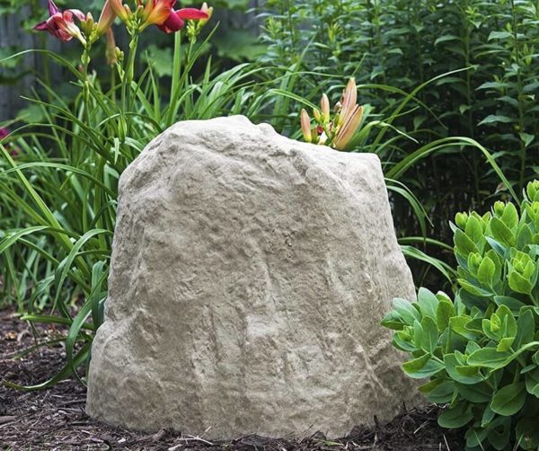 stone_urn_for_ashes