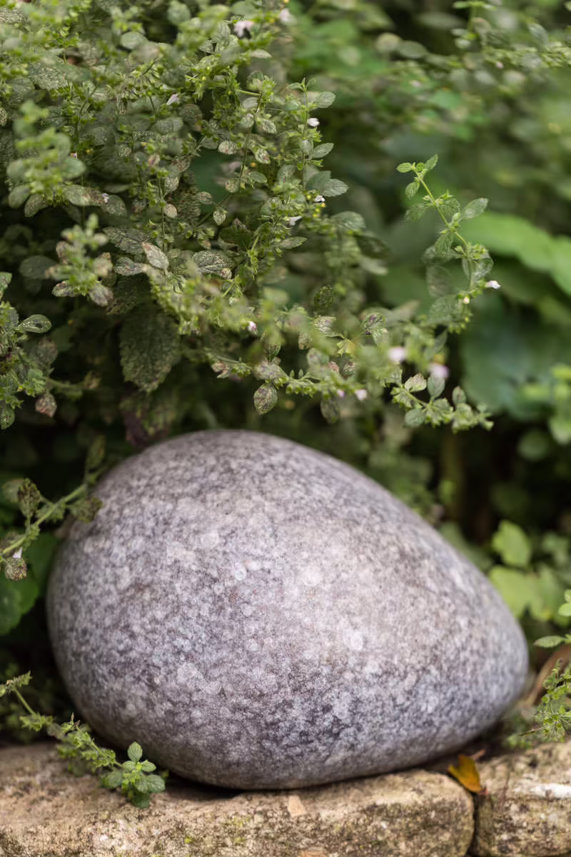 Garden Pebble Memorial Urn Speckled