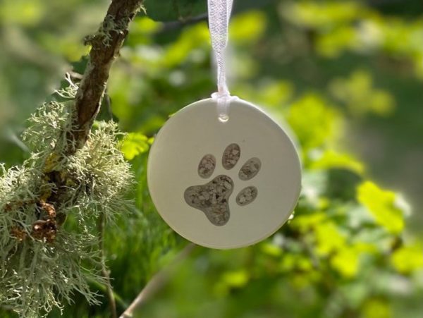 Tree Decoration Urn