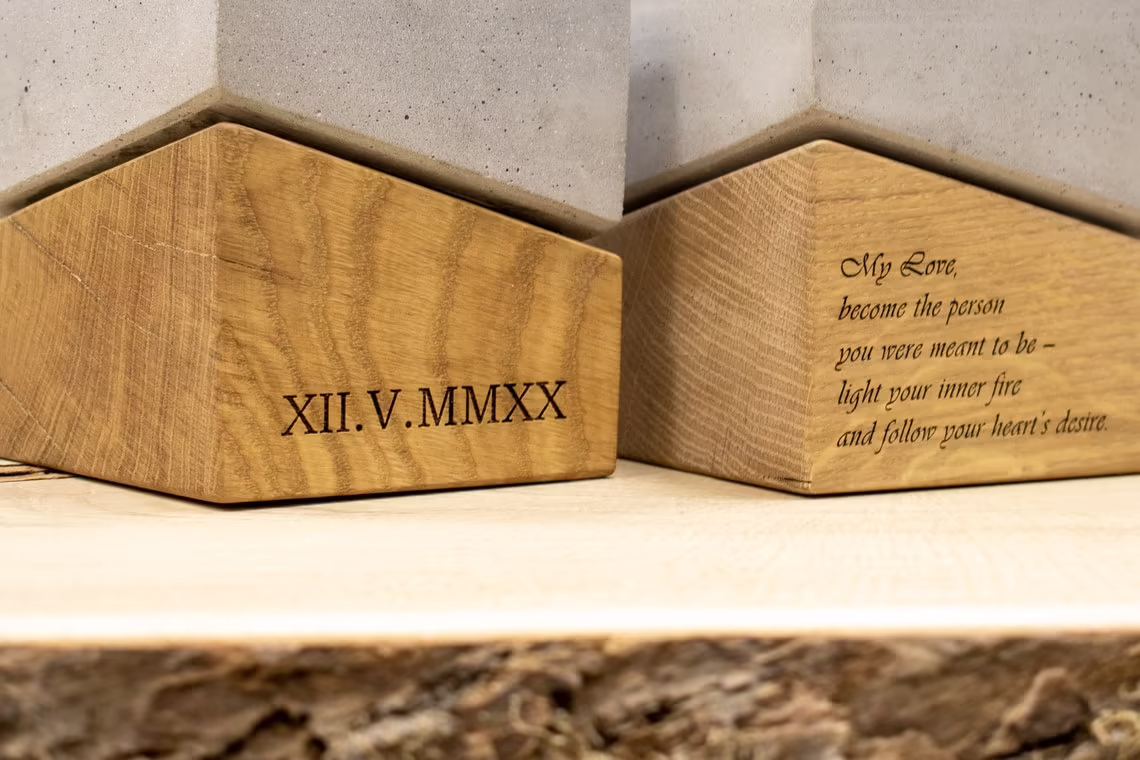personalised keepsake urn for ashes