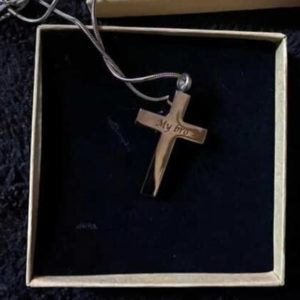 cross_necklace_for_ashes