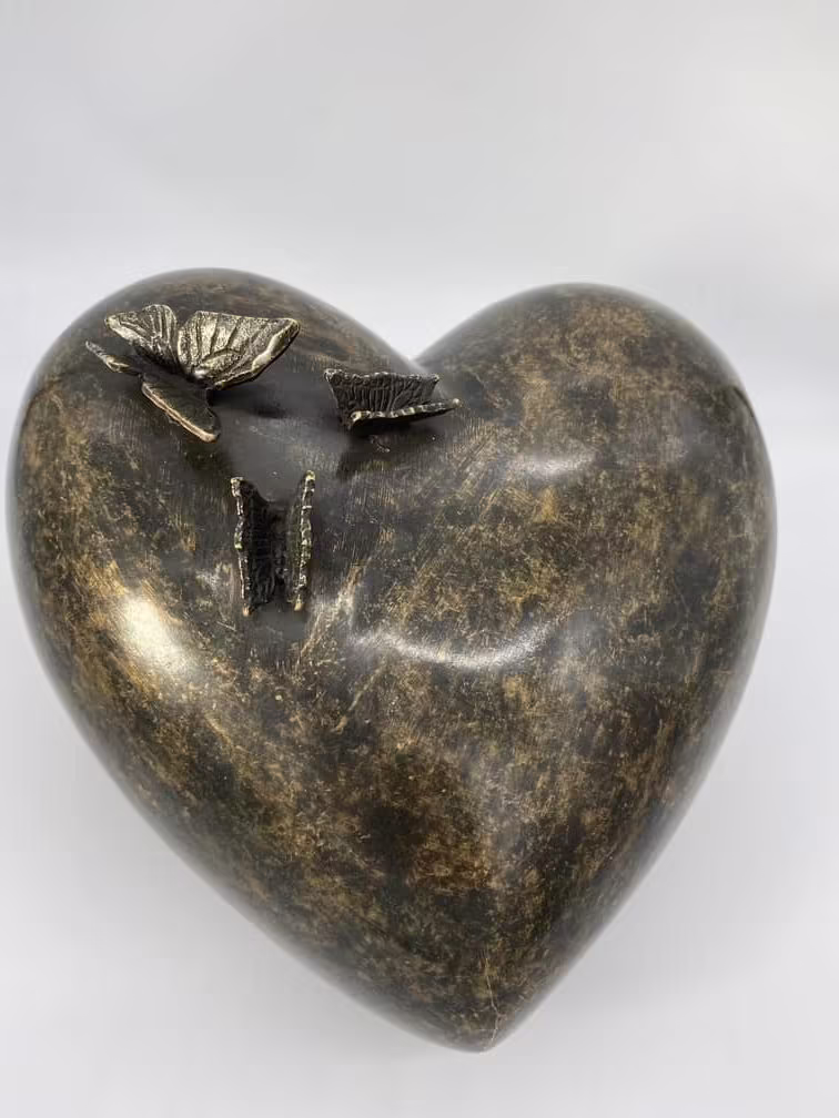 Solid Bronze Heart Urn - Image 7