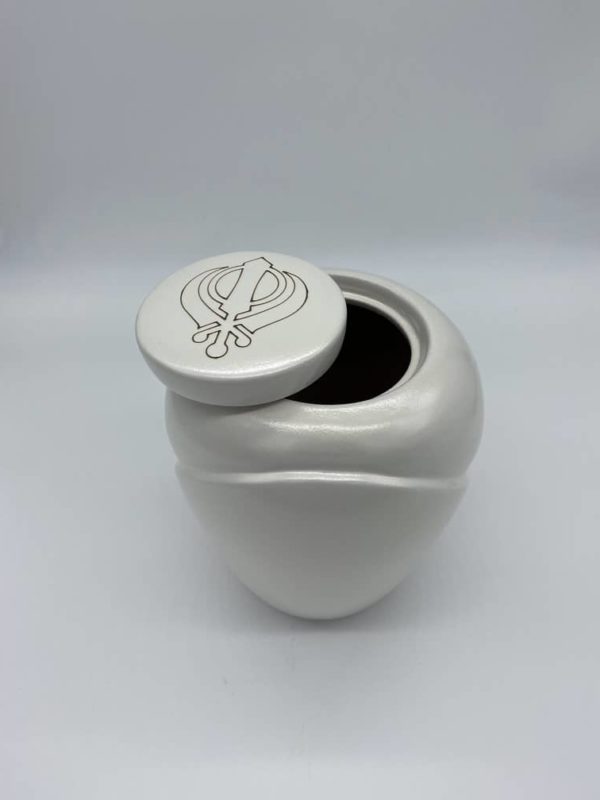 khanda water urn