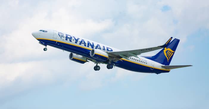 taking ashes on a ryanair plane