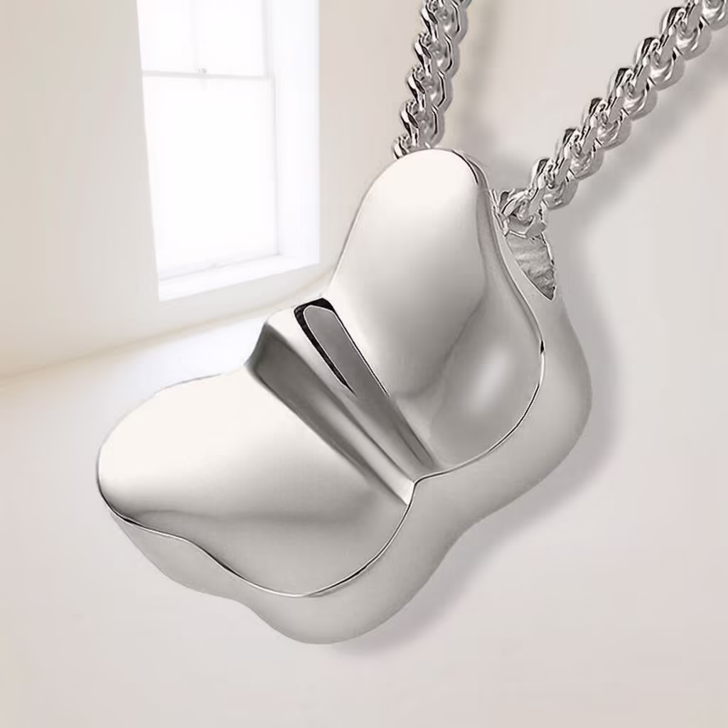 Butterfly Garden Creamtion Necklace