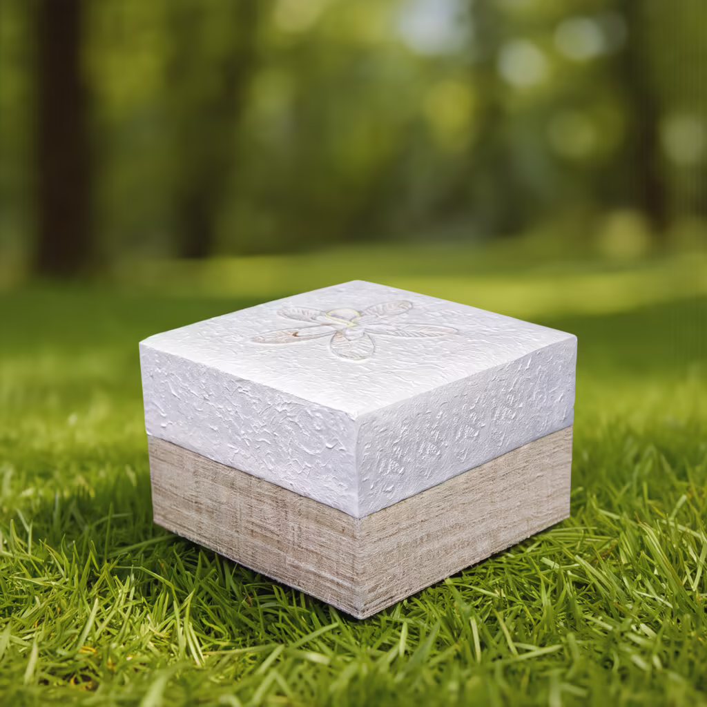 Nature Urn white